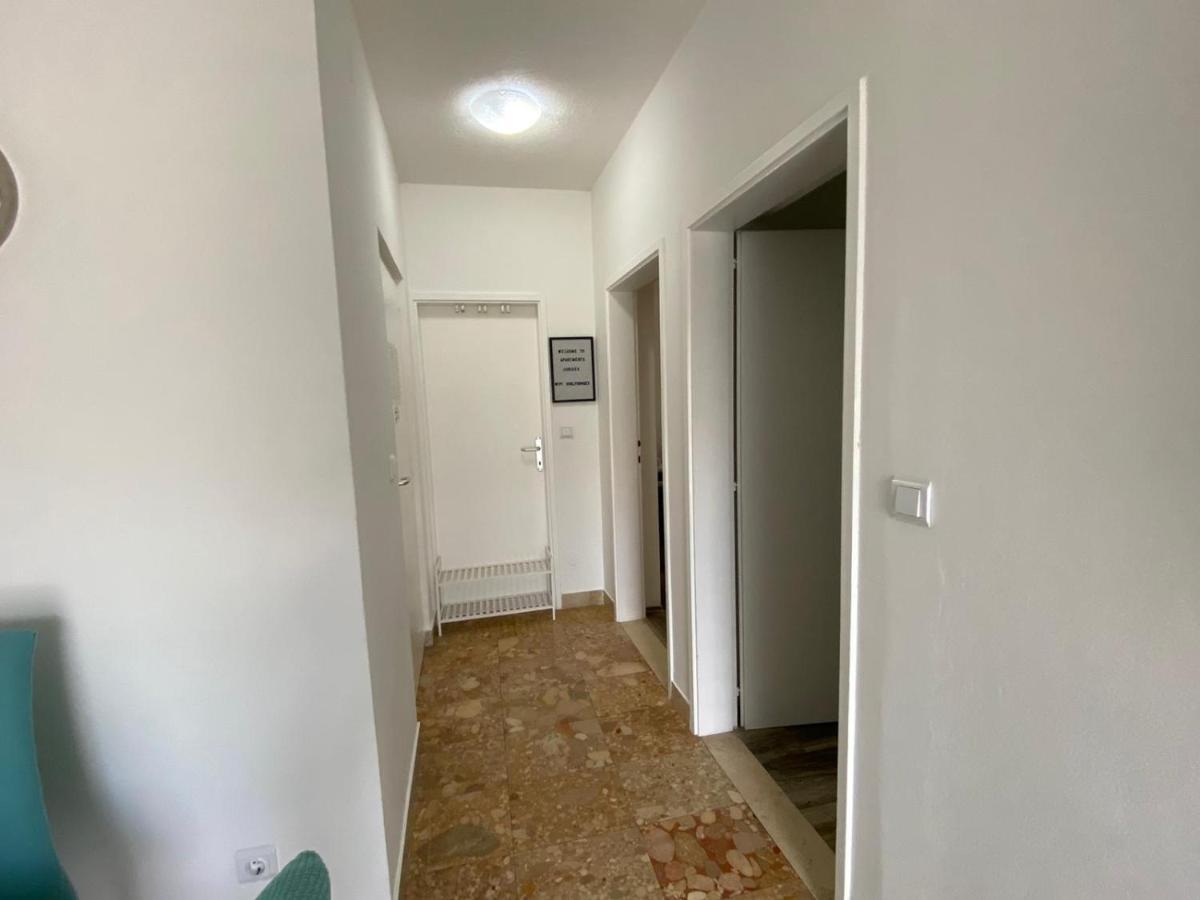 Apartmani Juricev Vodice Camera foto